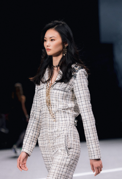 Chanel The Cruise 2023/24 z Shenzhen 2